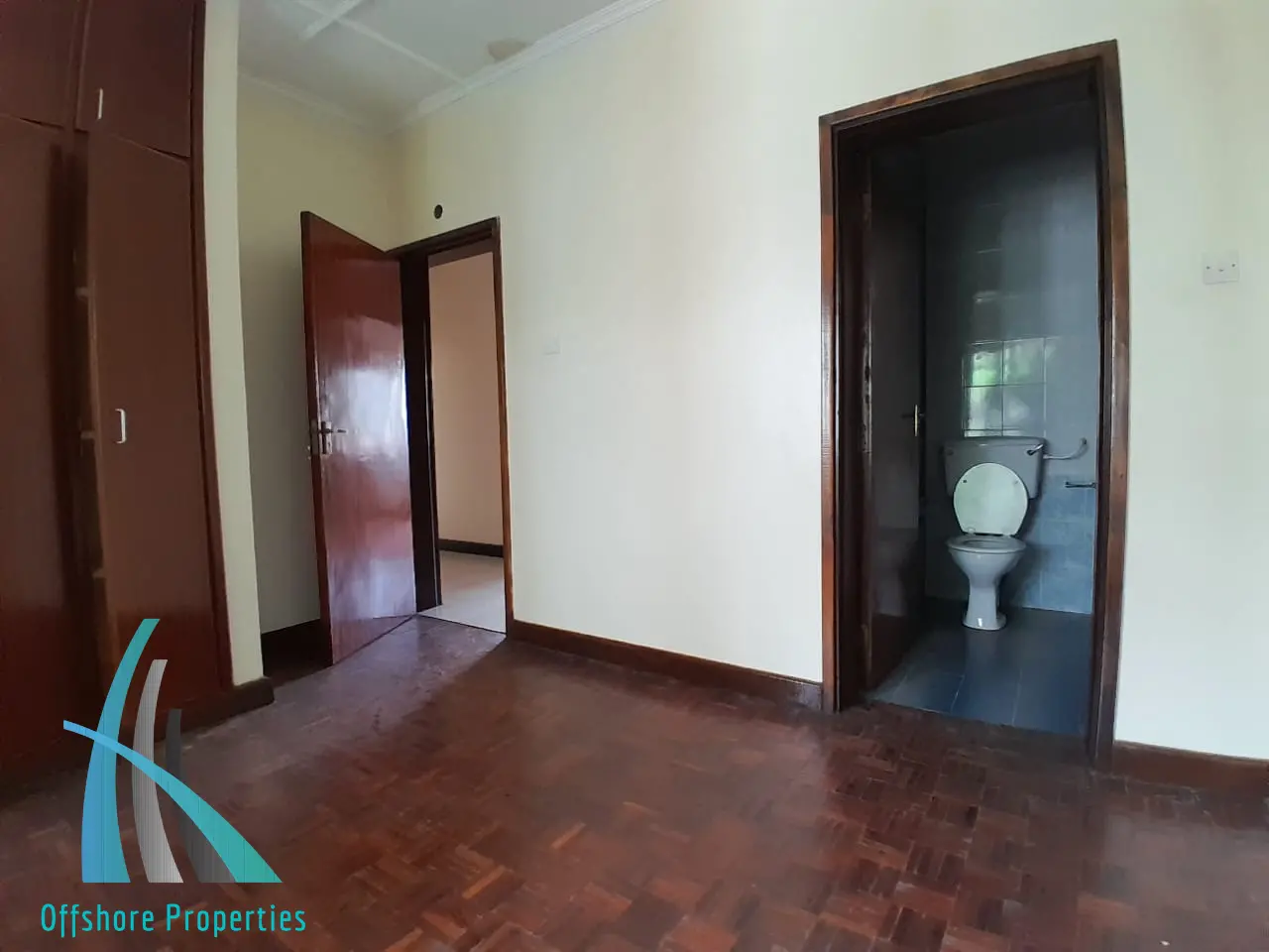 Spacious 2 Bedroom Apartment for Sale on Riverside Drive