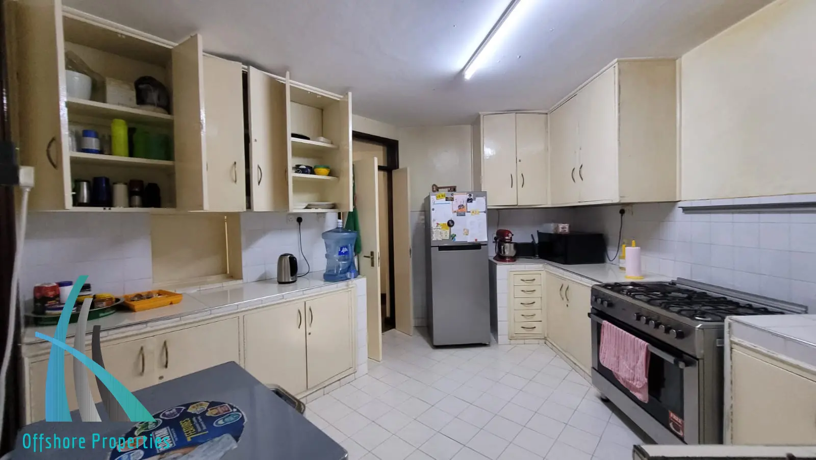 For Sale: Spacious 4-Bedroom Apartment on Ndemi Road, Kilimani