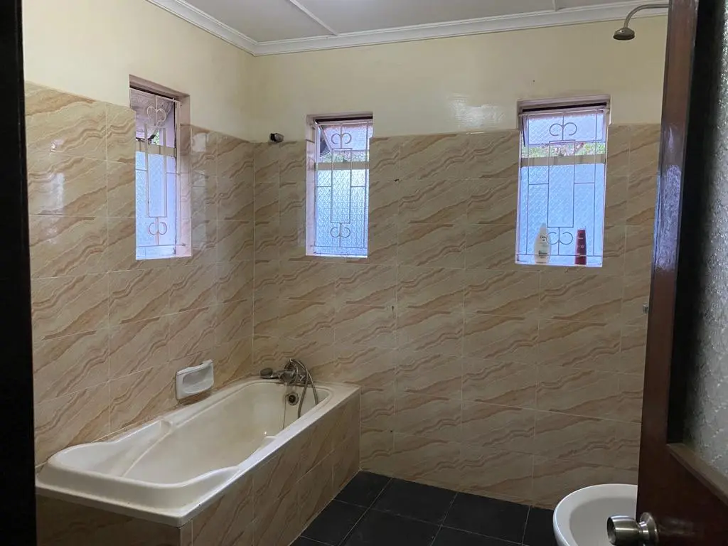 6 bedroom Villa with DSQ in Tigoni
